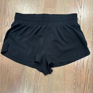 Varley athletic shorts